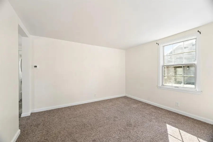 411 S WASHINGTON STREET, Combined Locks, WI 54113 - #3