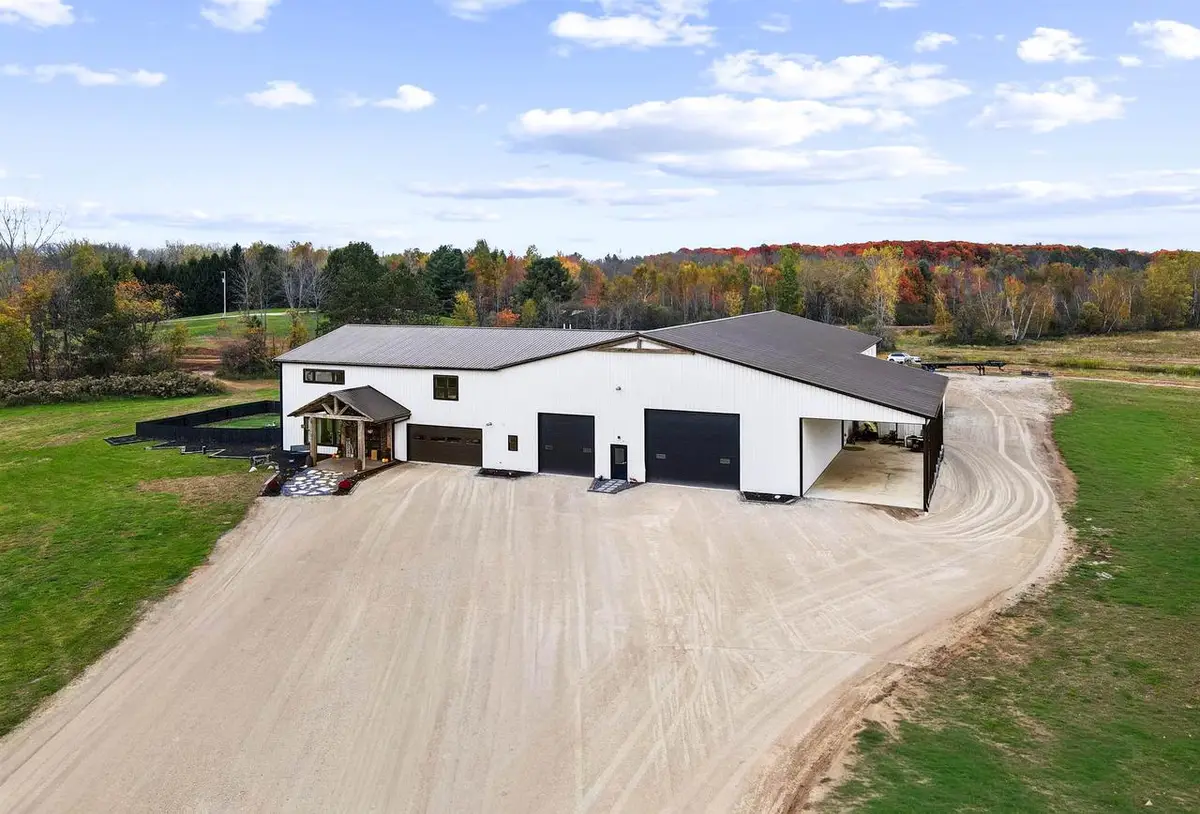 5304 SAMPSON ROAD, Abrams, WI 54101 - #1