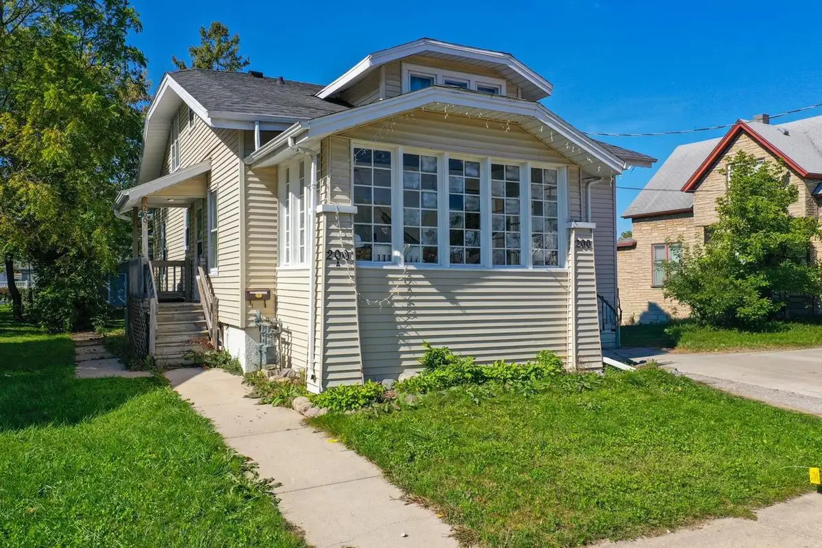 200 OAK STREET, Green Bay, WI 54303 - #1