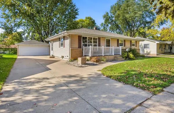 2219 N ELINOR STREET, Appleton, WI 54914