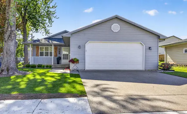 613 W 9TH STREET, Kaukauna, WI 54130
