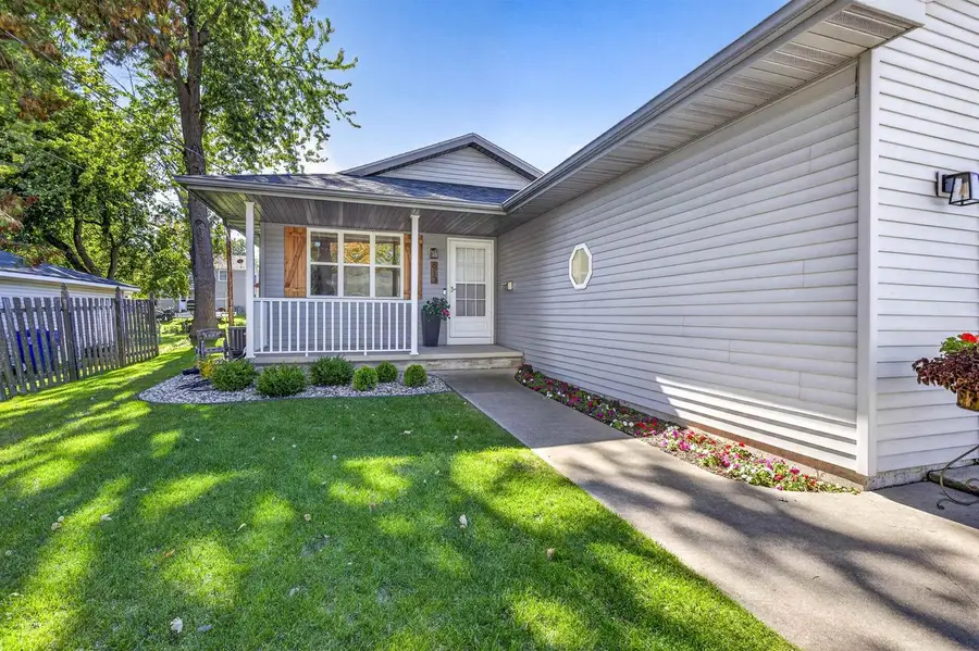 613 W 9TH STREET, Kaukauna, WI 54130 - #2