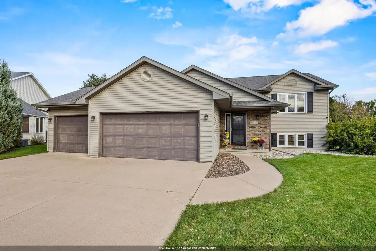 4030 PRAIRIE LANE, Oshkosh, WI 54901 - #1