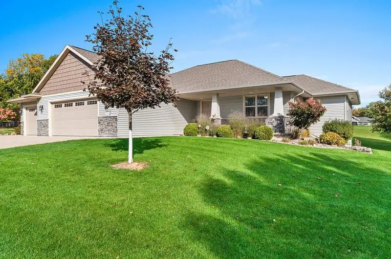 2940 WOODALE AVENUE, Green Bay, WI 54313 - #1