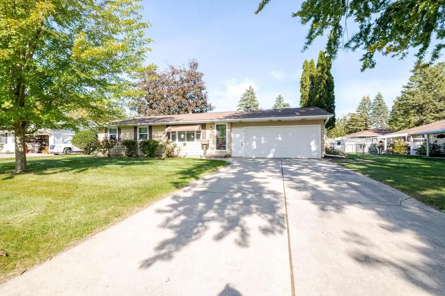2682 TULIP LANE, Howard, WI 54313 - #2