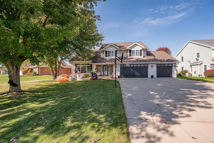 1915 PINK DOGWOOD WAY, Green Bay, WI 54313 - #3