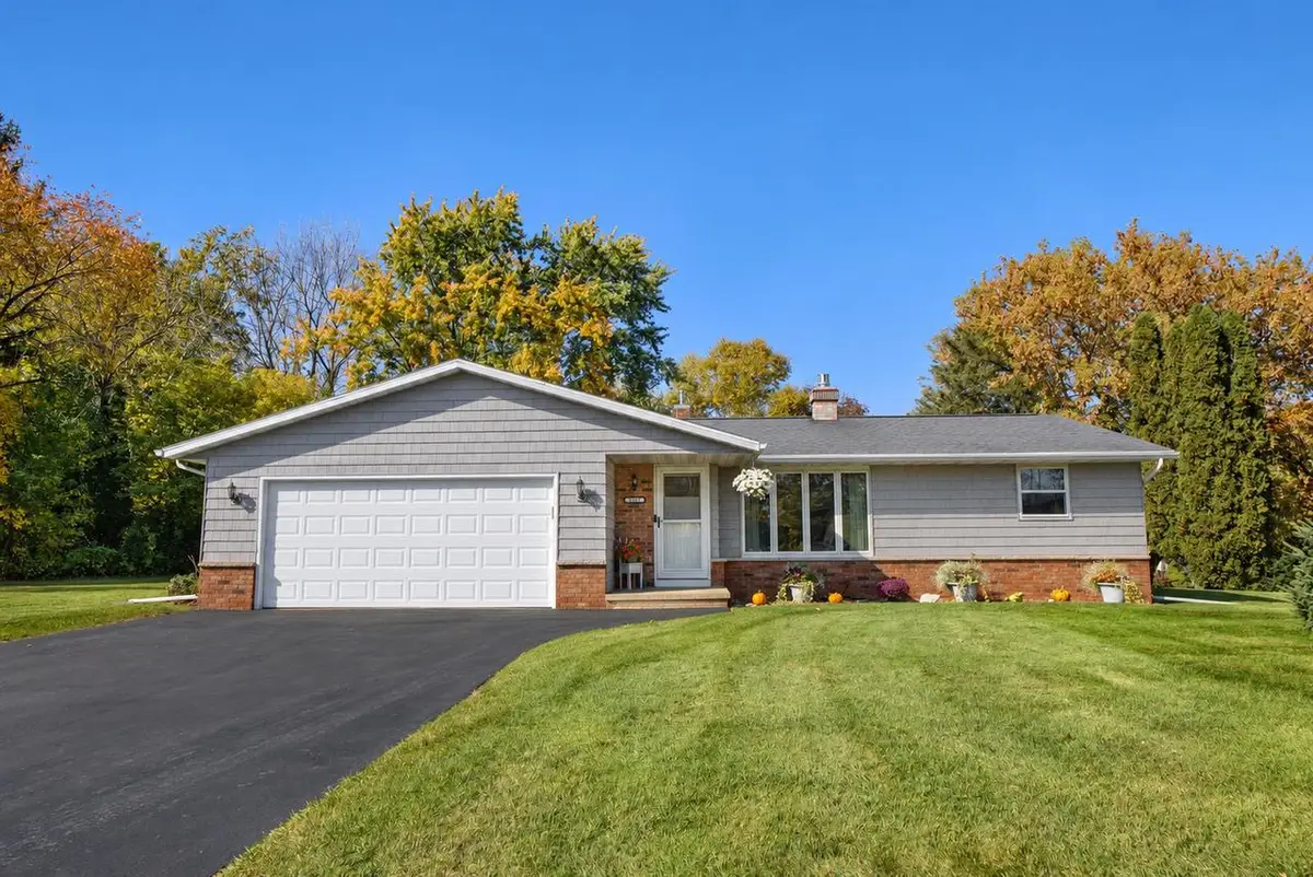 3181 CLAYMORE LANE, New Franken, WI 54229 - #1