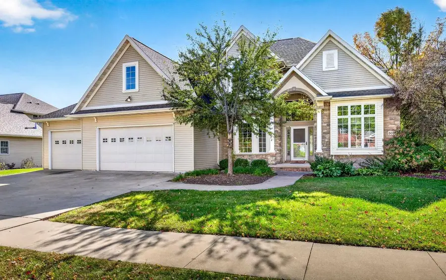 309 E WENTWORTH LANE, Appleton, WI 54913 - #2