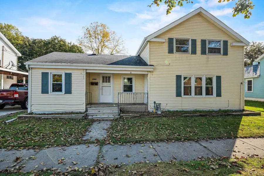 208 N SUPERIOR STREET, De Pere, WI 54115 - #2