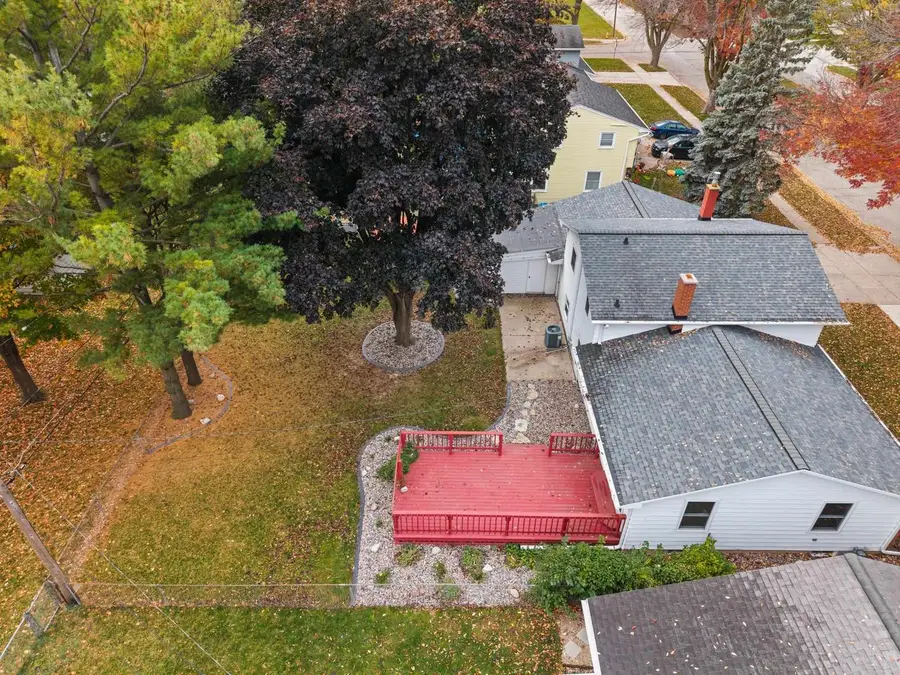 1216 ROYAL BOULEVARD, Green Bay, WI 54303 - #3
