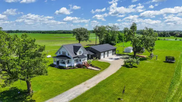 N1836 COUNTY ROAD A, Waupaca, WI 54981
