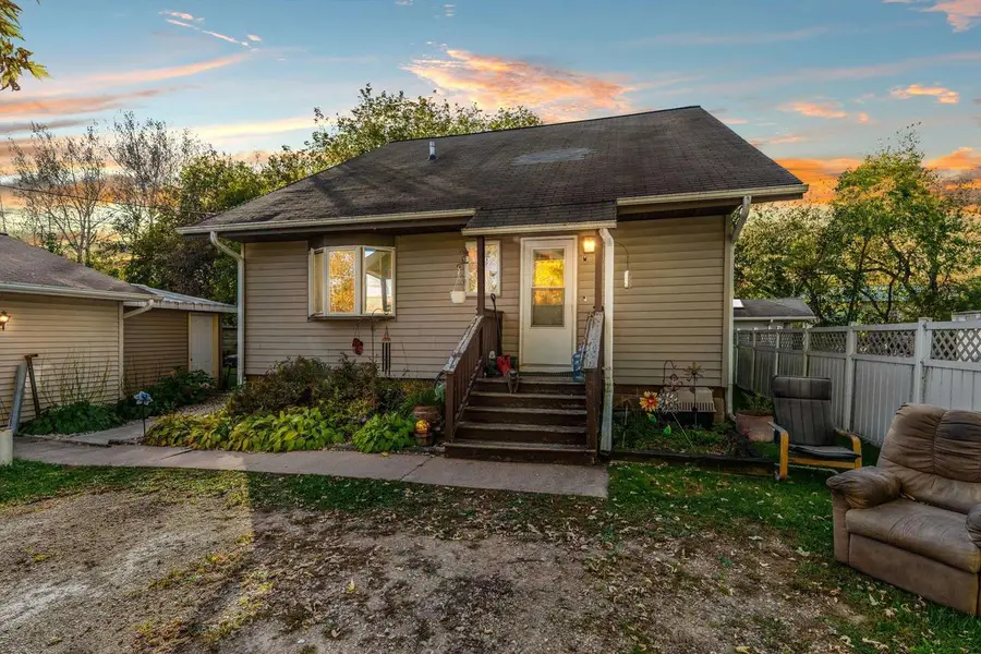 W10862 COUNTY RD WW, New London, WI 54961 - #3