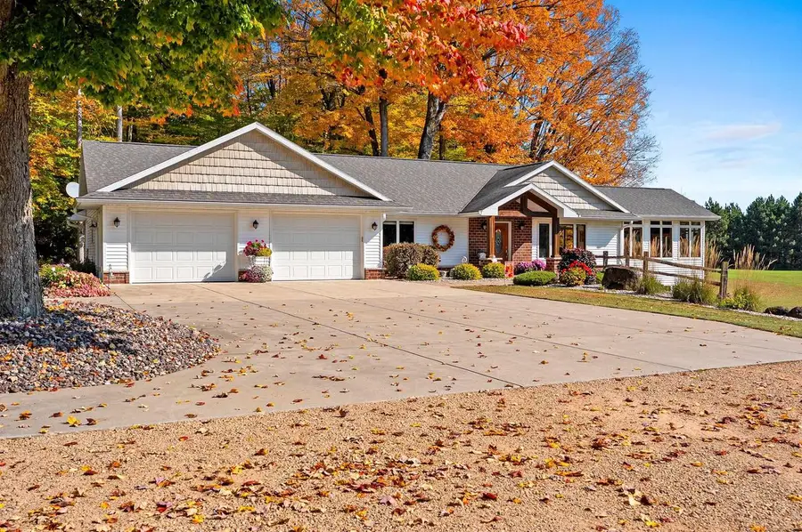 7722 COUNTY ROAD R, Suring, WI 54174 - #2