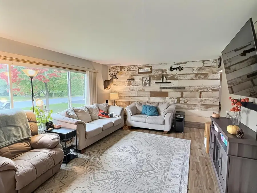 936 TAFT AVENUE, Oshkosh, WI 54902 - #2