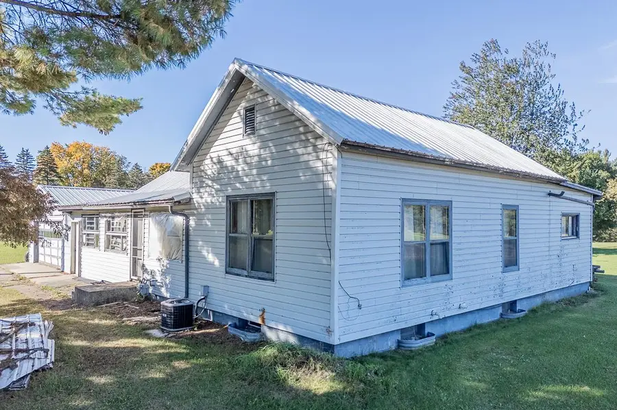 E5901 RIVER STREET, Manawa, WI 54949 - #2