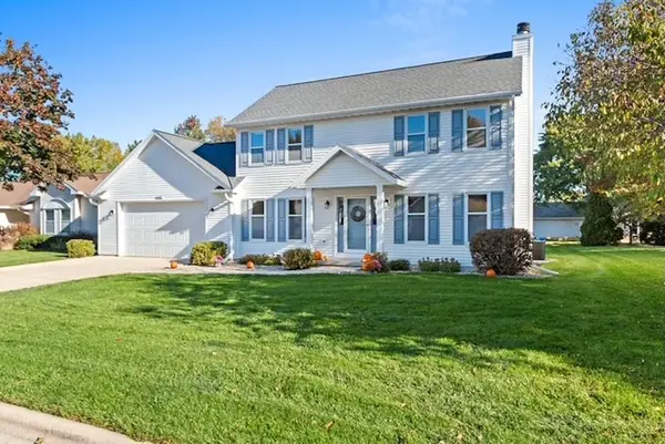1957 PIKE LANE, De Pere, WI 54115