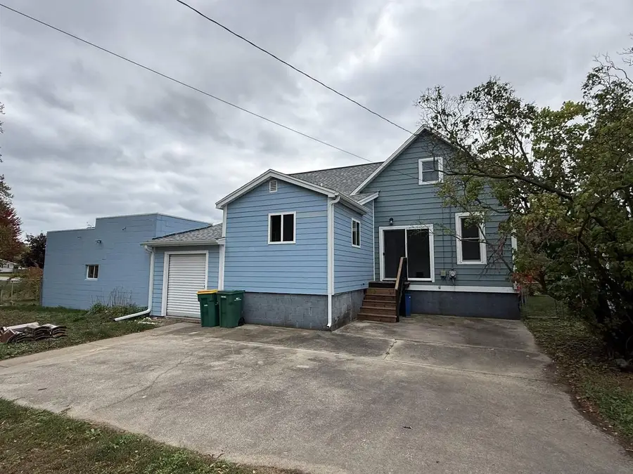 1160 CLEVELAND AVENUE, Marinette, WI 54143 - #2