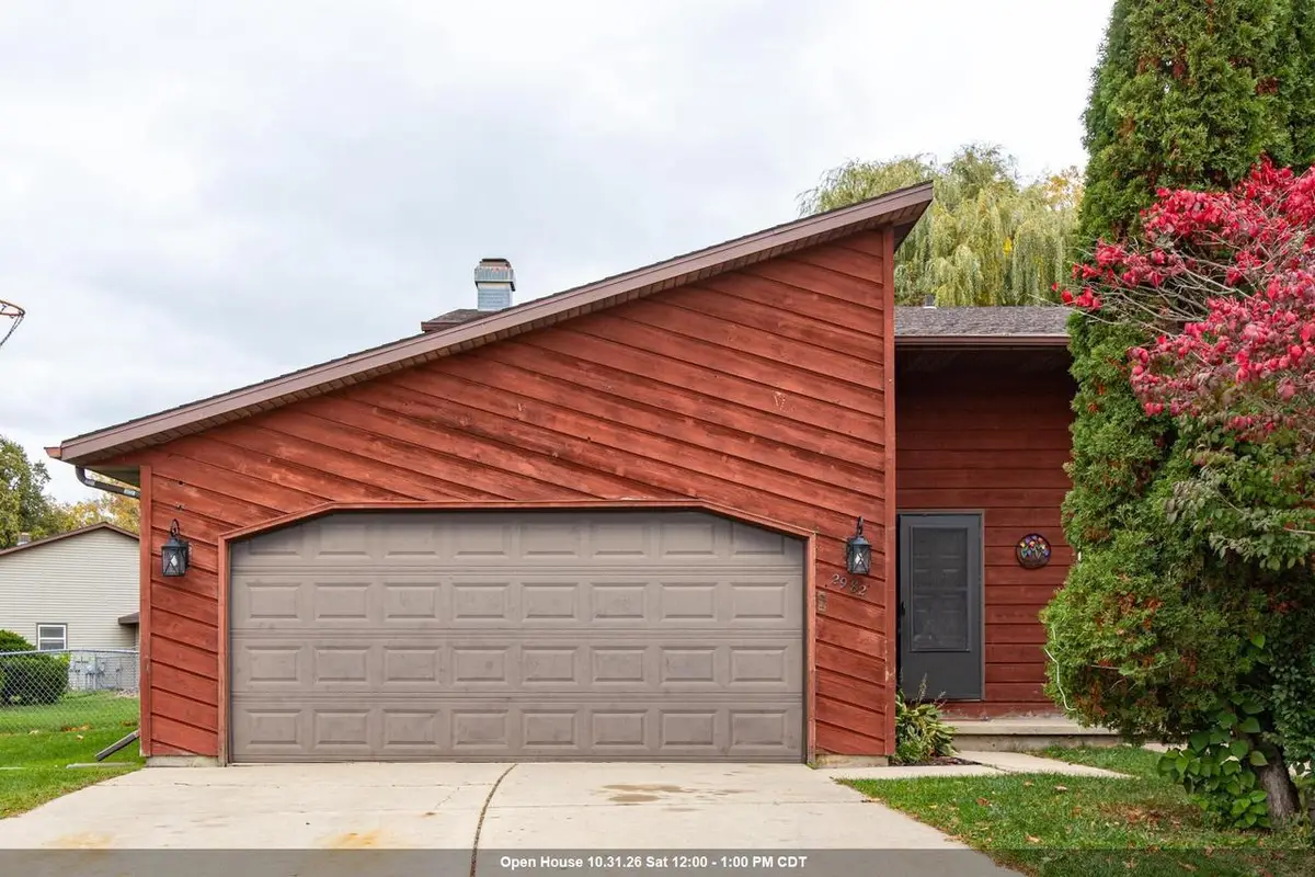 2982 CARAVAN COURT, Green Bay, WI 54313 - #1