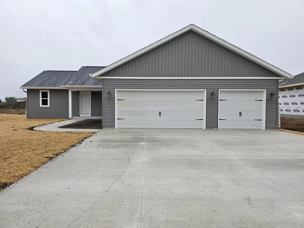 221 MADISON STREET, Rosendale, WI 54974 - #1
