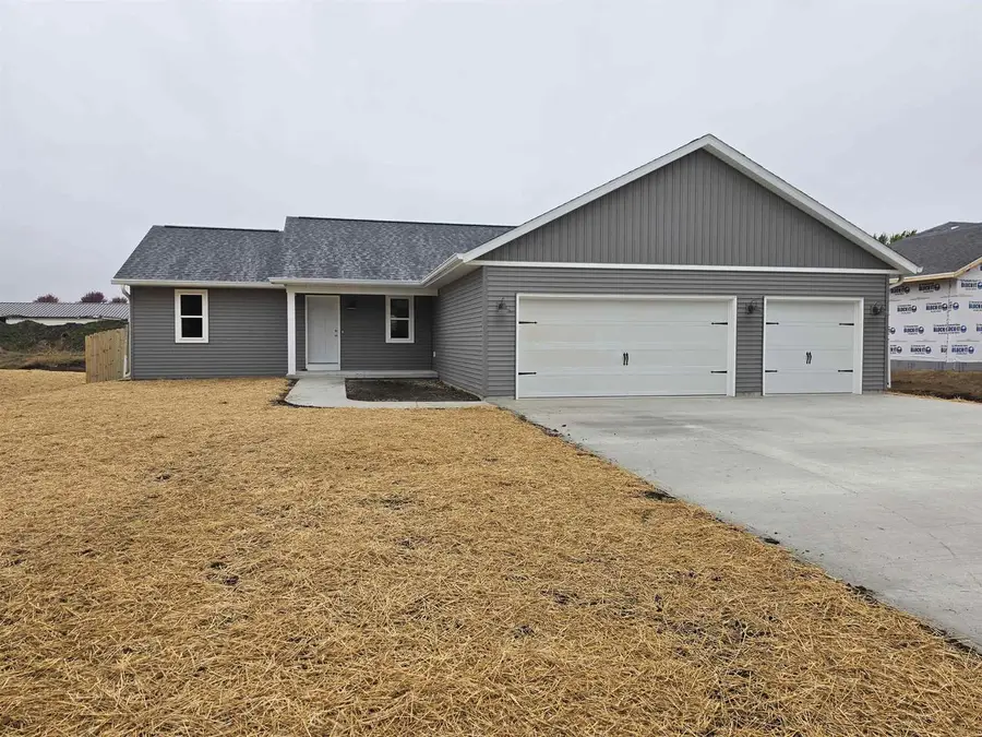 221 MADISON STREET, Rosendale, WI 54974 - #2
