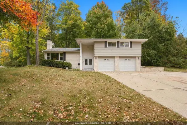 1815 VALORANE BOULEVARD, Green Bay, WI 54304