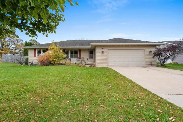 1416 WOLVERINE TRAIL, New Franken, WI 54229