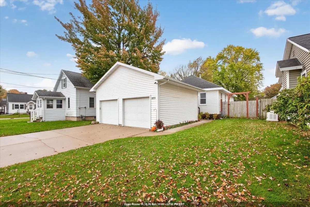 833 PHOEBE STREET, Green Bay, WI 54303 - #1