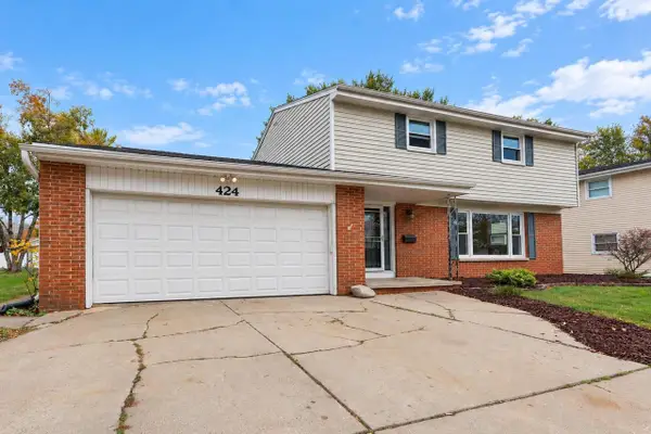 424 ST JUDE STREET, Green Bay, WI 54303