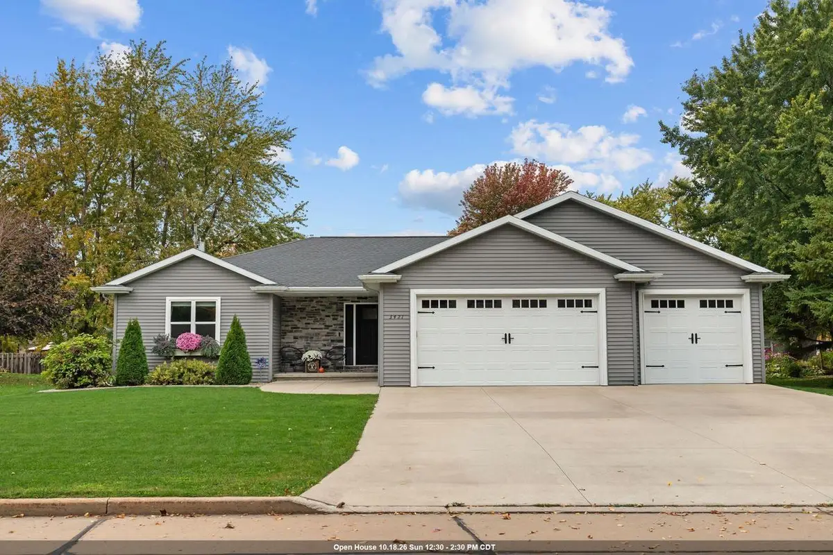 3421 N ASSOCIATION DRIVE, Appleton, WI 54914 - #1