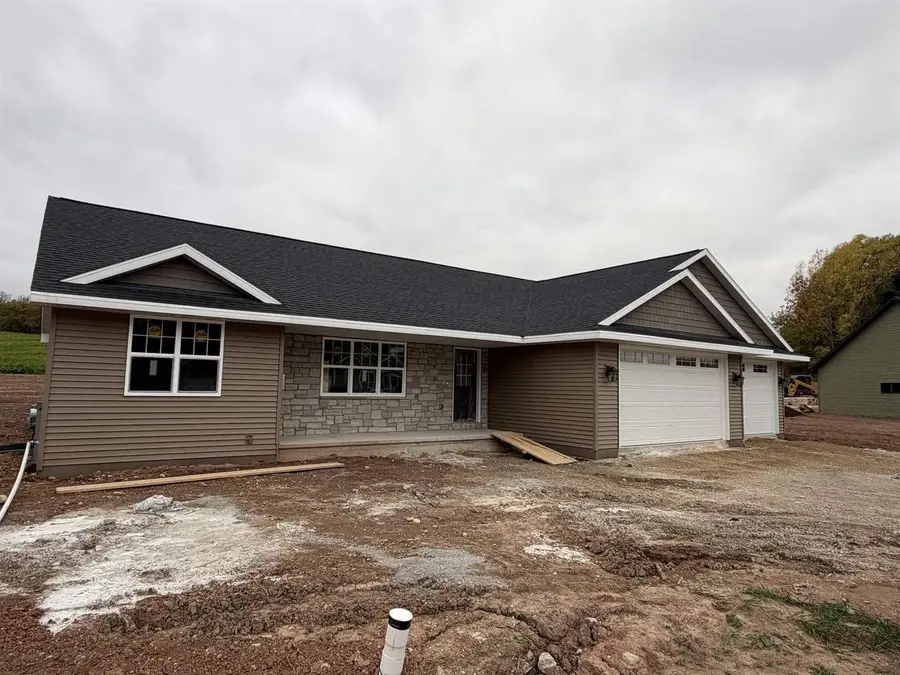 3376 LARGO RIDGE COURT, Green Bay, WI 54311 - #2