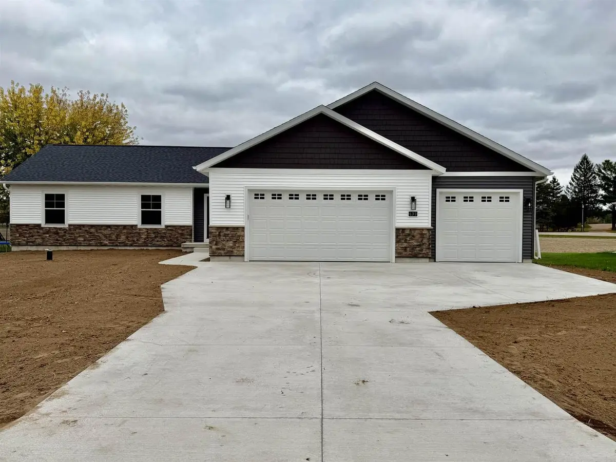 630 OAK STREET, Scandinavia, WI 54977 - #1