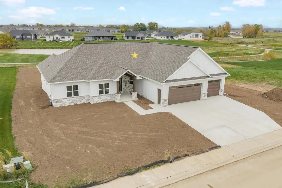 140 BECKERAE COURT, Wrightstown, WI 54180 - #3