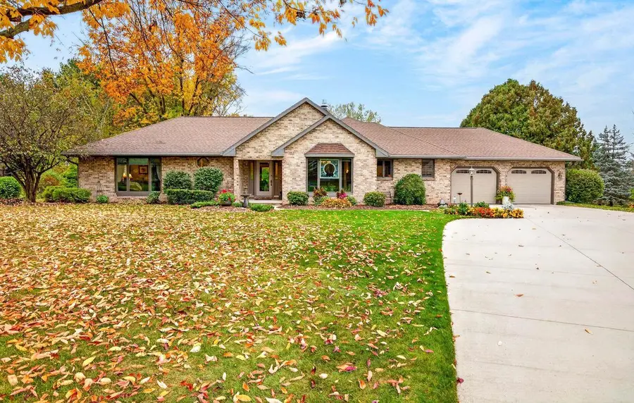 N2941 VALLEY VIEW DRIVE, Hortonville, WI 54944 - #2