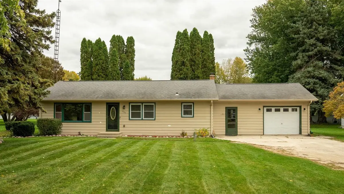 521 VAN DYNE ROAD, Fond Du Lac, WI 54937 - #1