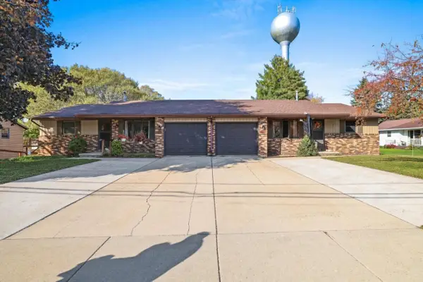 2909 HUMBOLDT ROAD, Green Bay, WI 54311