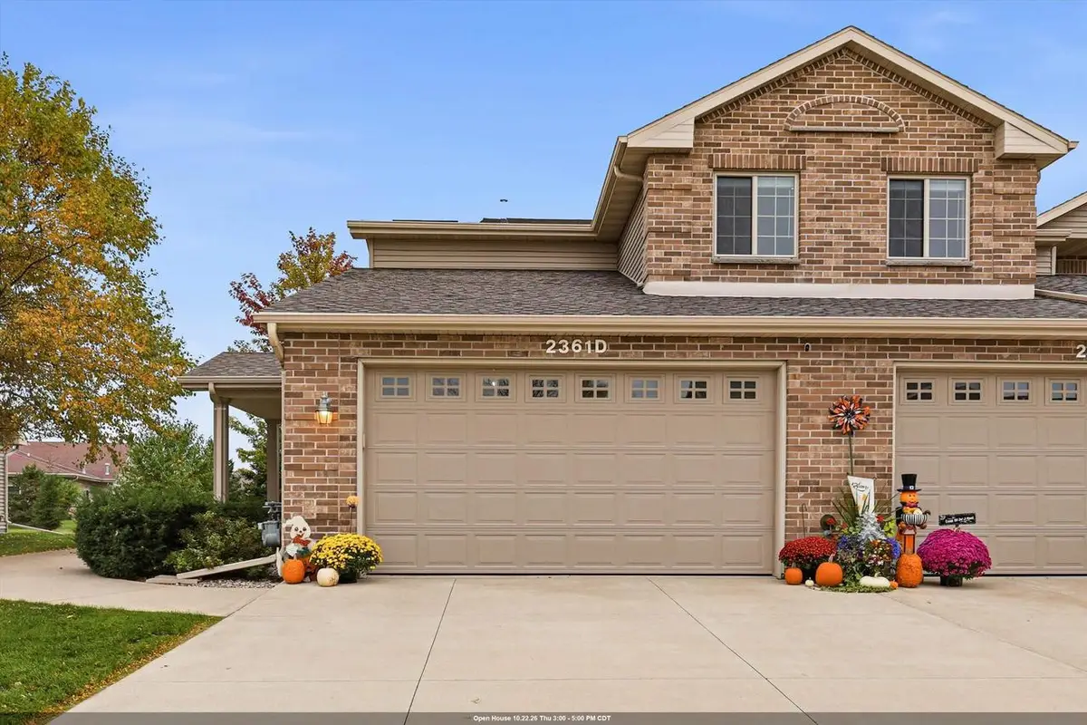 2361 E PLANK CIRCLE, Appleton, WI 54915 - #1