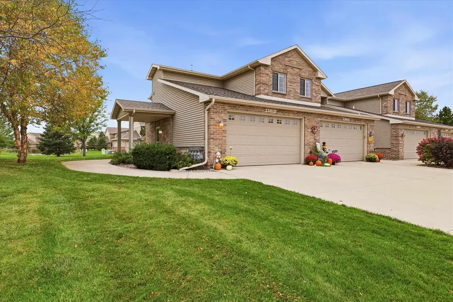 2361 E PLANK CIRCLE, Appleton, WI 54915 - #3