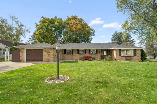 136 CIRCLE DRIVE, Shawano, WI 54166