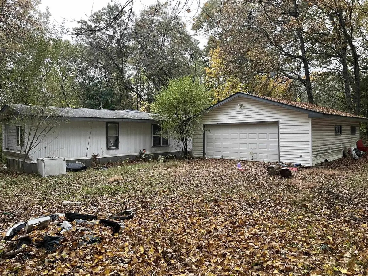 N2447 W PINE CIRCLE, Redgranite, WI 54970 - #1
