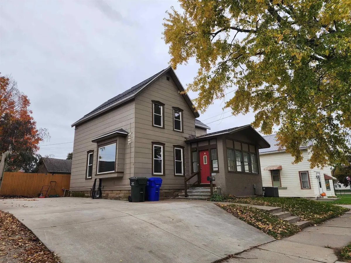 408 MAIN AVENUE, Kaukauna, WI 54130 - #1