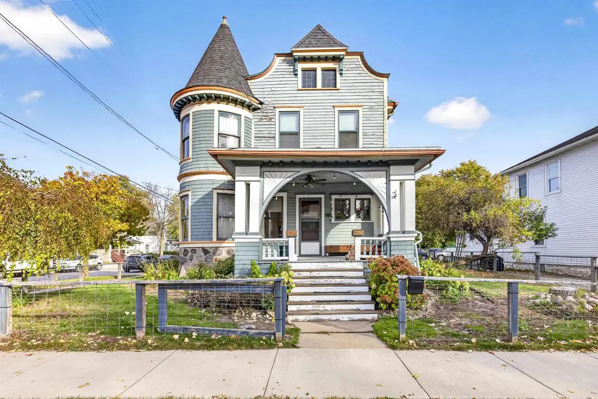 620 N ONEIDA STREET, Appleton, WI 54911 - #1