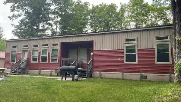 W7990 HERZOG ROAD, Iron Mountain, MI 49801