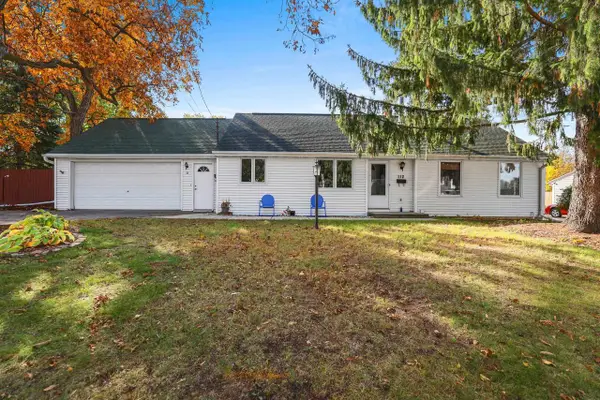 112 E WHITNEY STREET, Green Bay, WI 54301