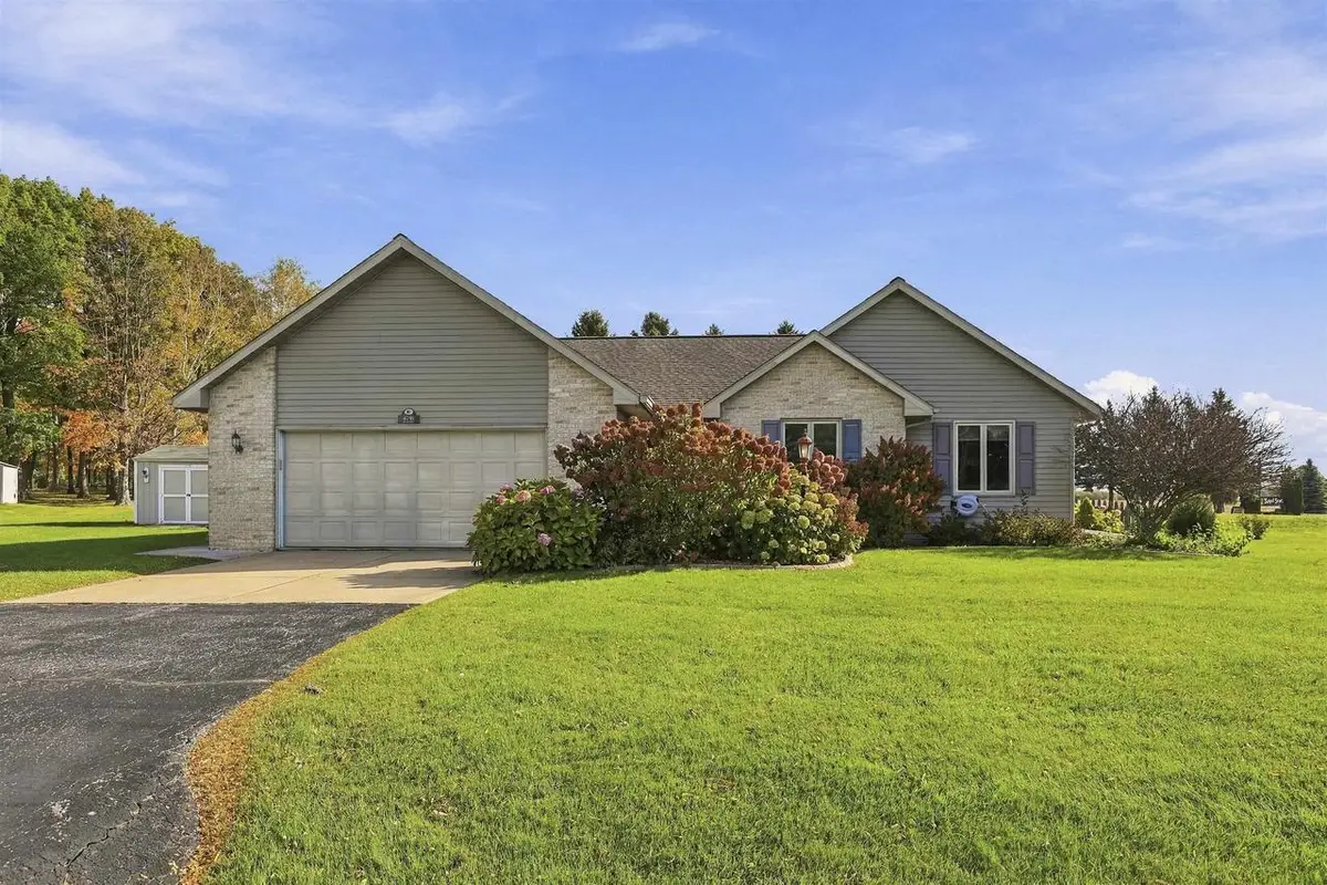 4790 KILTIE COURT, New Franken, WI 54229 - #1
