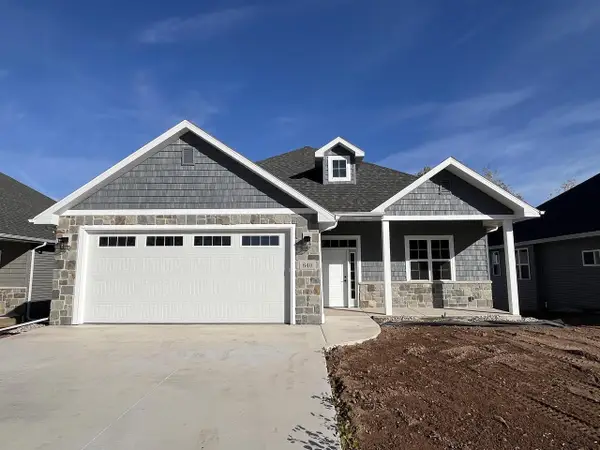 840 W NOVA WAY, Appleton, WI 54913