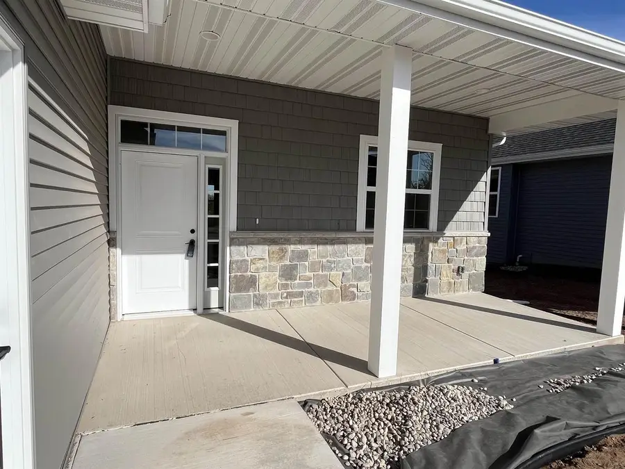 852 W NOVA WAY, Appleton, WI 54913 - #2