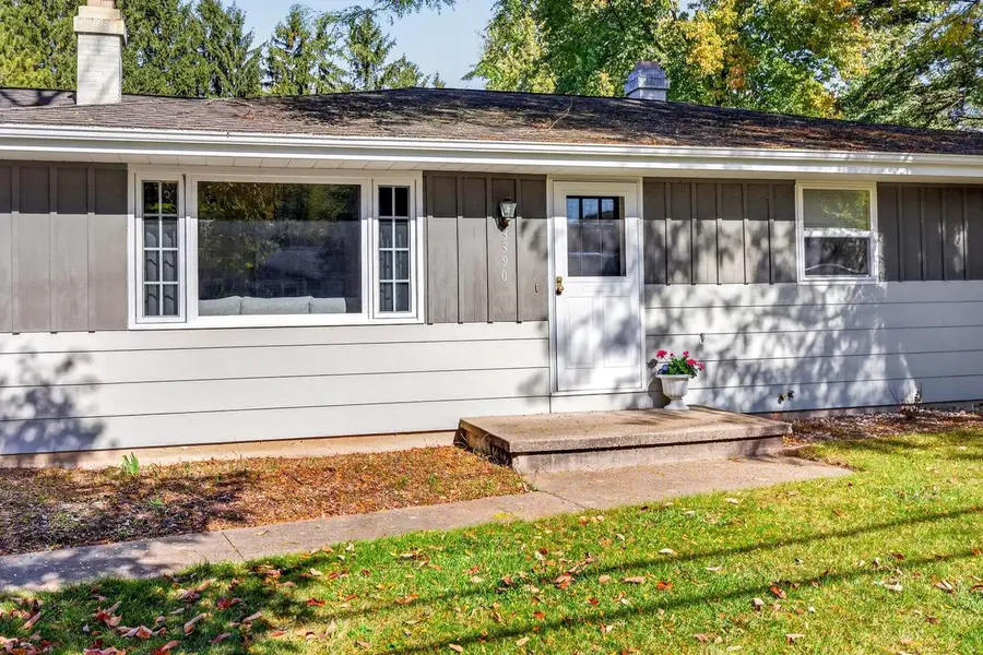 3390 W JUSTIN STREET, Appleton, WI 54914 - #2