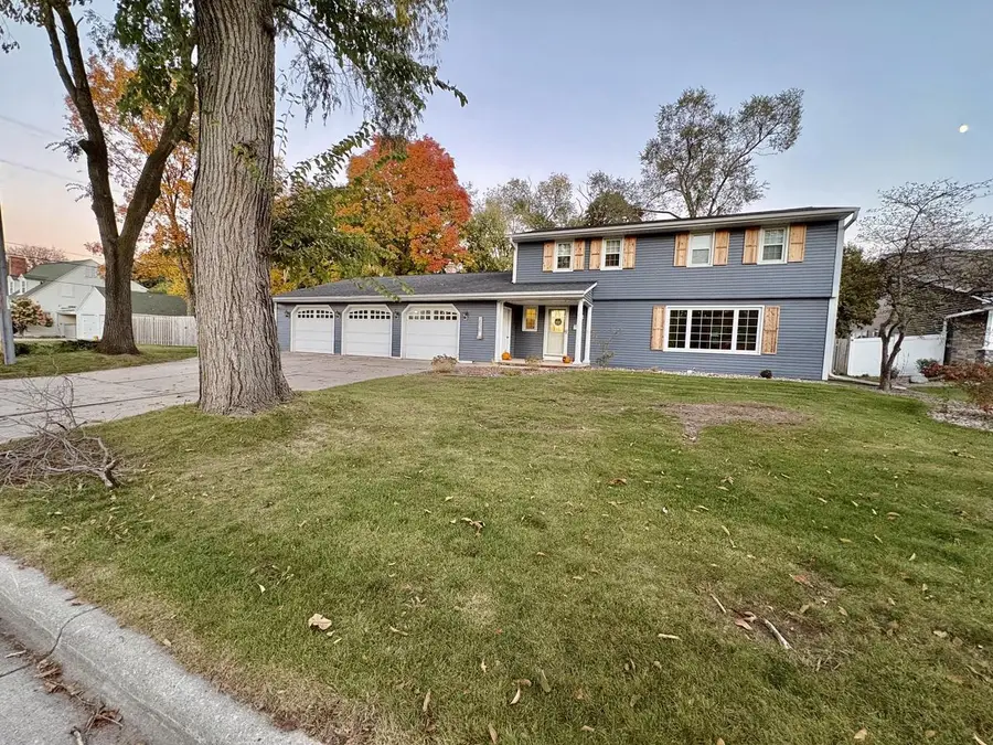 2539 MARTHA AVENUE, Green Bay, WI 54301 - #2