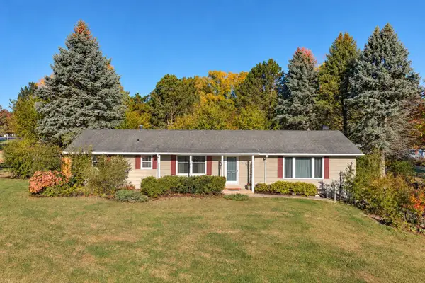 1938 MULBERRY LANE, Green Bay, WI 54304