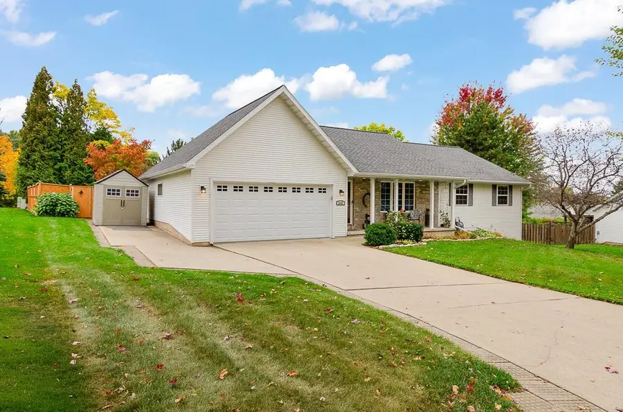 2682 WILDFLOWER, Green Bay, WI 54311 - #3